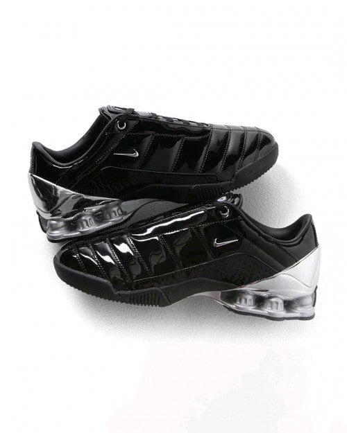 Nikee Total 90 Shox MagiaBlack and Metallic Silver