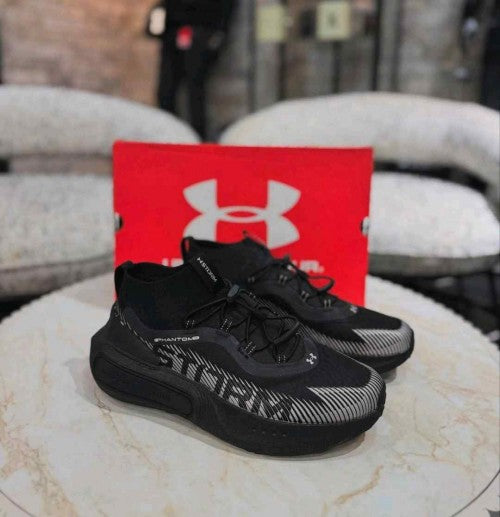 Under armourr Phantom 4 Strome Black