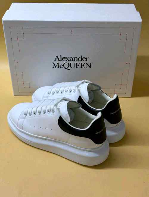 Alexander MCQueen White-Black