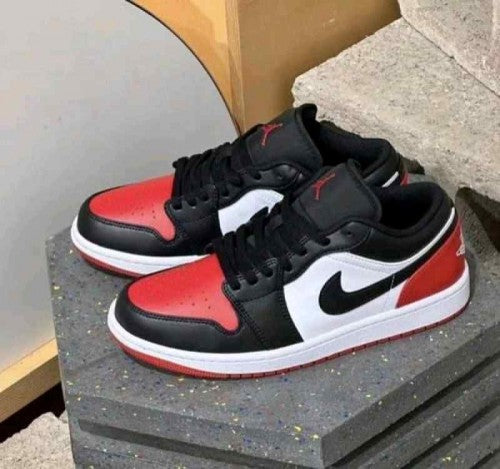 Nikee Air Jordan 1 Low Bred Toe 2.0