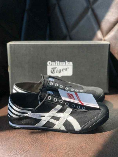 Onitsukaa Tiger Slip On Paraty Black White 5069