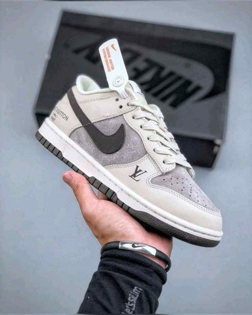 Nikee SB Dunk Low X Louiss Vuitton Gray 404