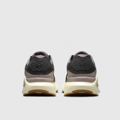 NikeStructure 26 Dark Ash and Black