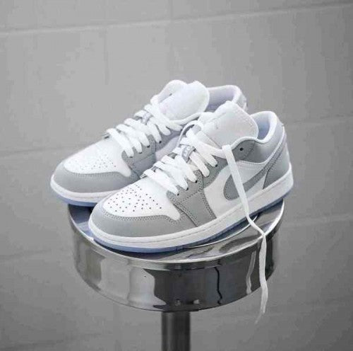 Nikee air jordan retro 1 low wolf grey