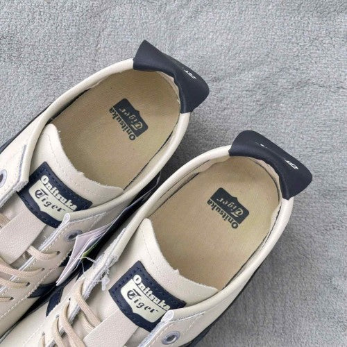 Onitsukaa Tiger Mexico 66 SD Birch Peacoat 3025