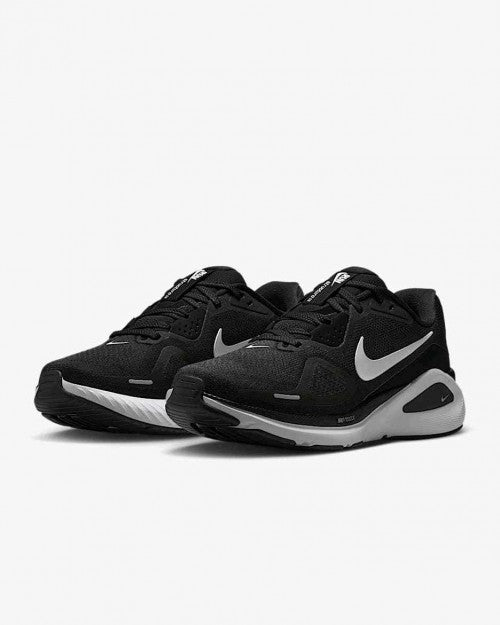 Nikee Structure 26 White Black