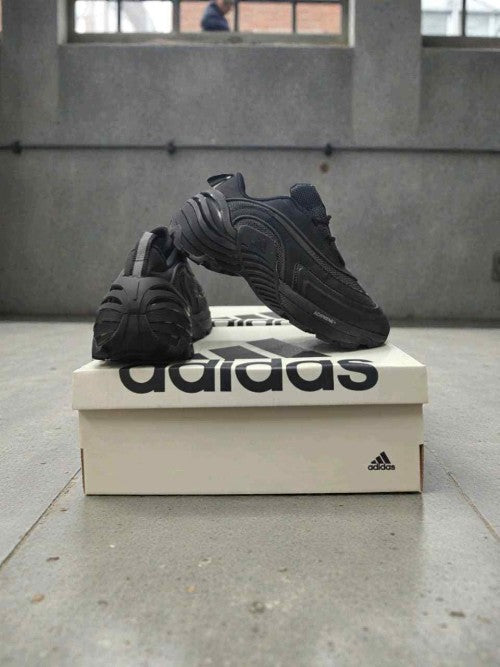 Adidass Wonder Runner Turbo FOS Black