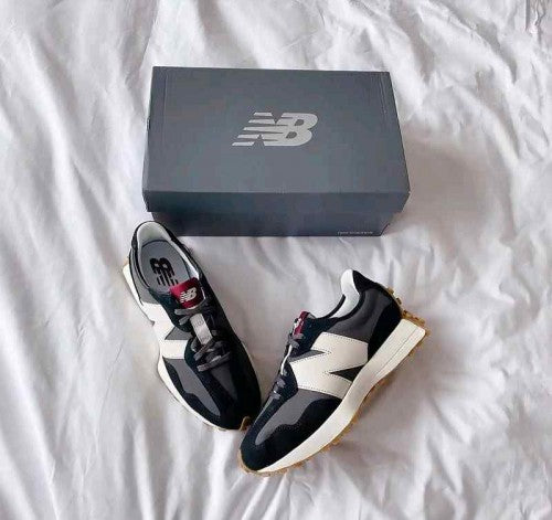 Neww Balance 327 Black White 5078