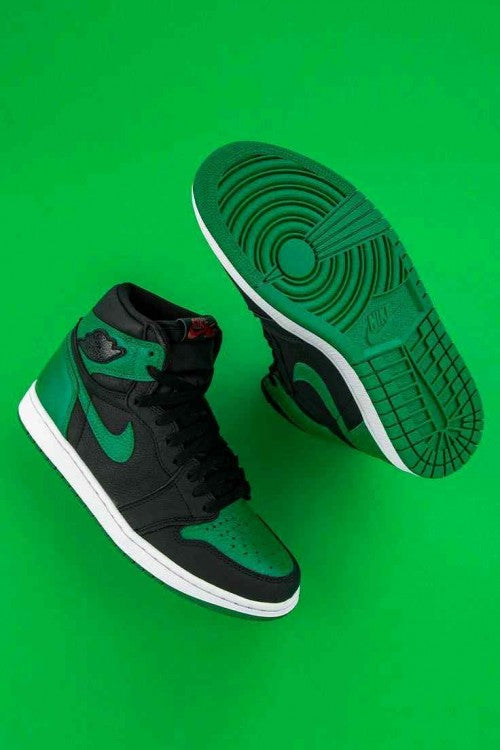 Nik_e Air Jordan Retro 1 High Pine Green 2.0 275